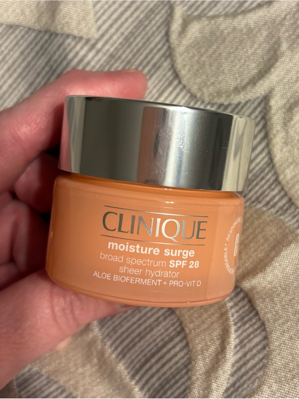 Clinique Moisture Surge Sheer Hydrator